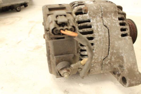 ALTERNATEUR 65AMP NISSAN MICRA K11 1.0i / 1.3i - Vue 4